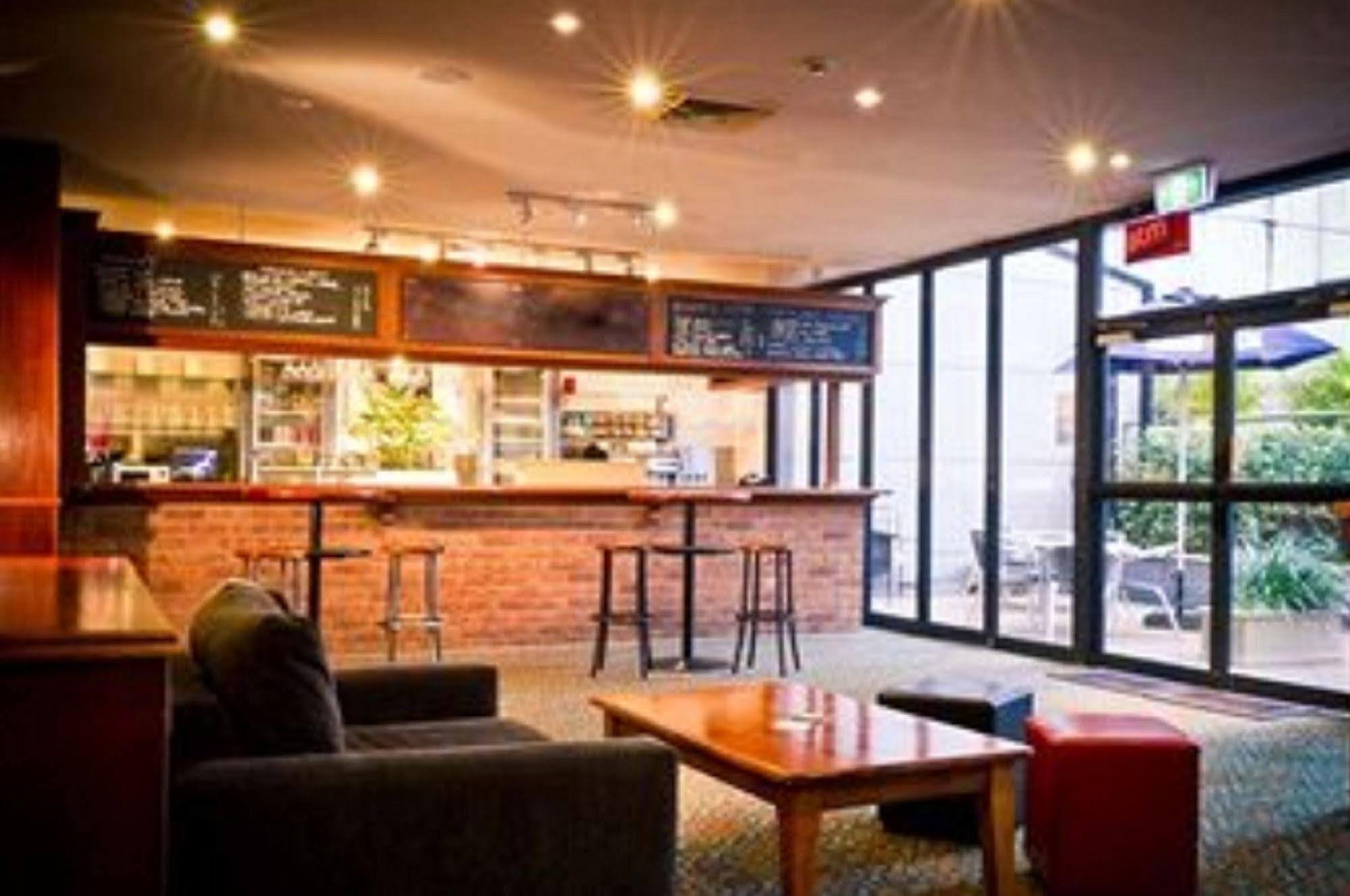 Cbd Hotel Newcastle Exterior foto